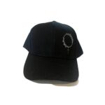 gorra negra principal